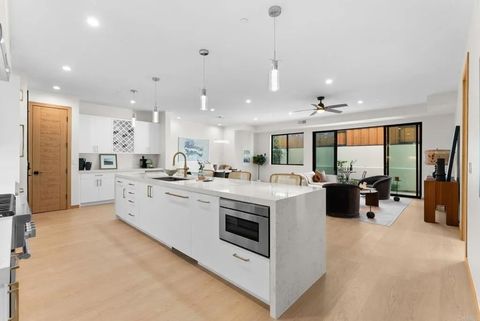 2670 Roosevelt Street Carlsbad CA 92008