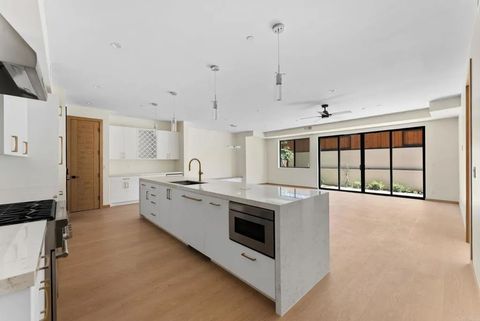 2670 Roosevelt Street Carlsbad CA 92008