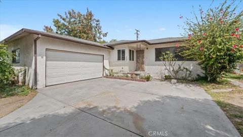 Tiny photo for 19008 Grove Place, Bloomington, CA 92316 (MLS # CV26097304)