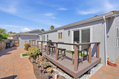 Photo of 2326 Azure Lane, Vista, CA 92081 (MLS # NDP2609525)