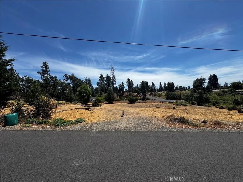 992 Maple Park