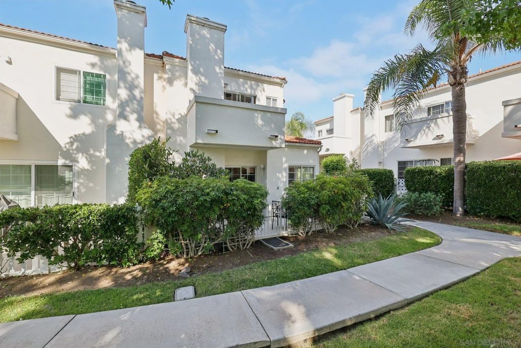 Photo of 428 W San Marcos Blvd #162, San Marcos, CA 92069 (MLS # 250036748)