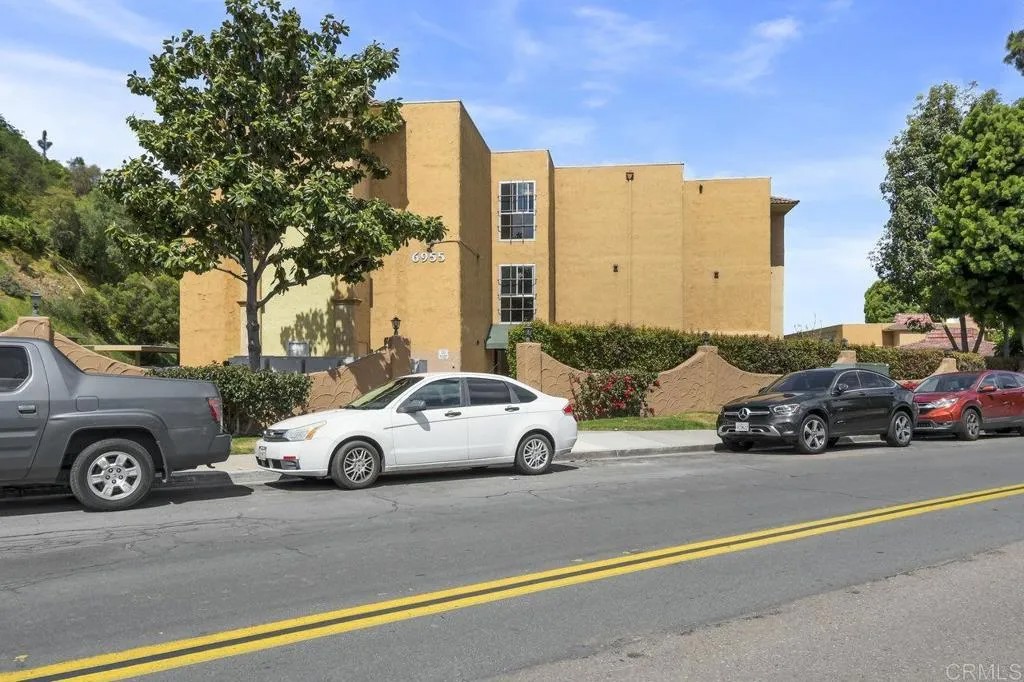 6955 Alvarado Rd 30