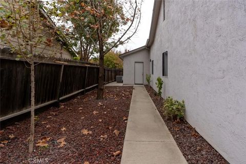 Tiny photo for 744 Bluff Dr, Los Banos, CA 93635 (MLS # MC25275173)