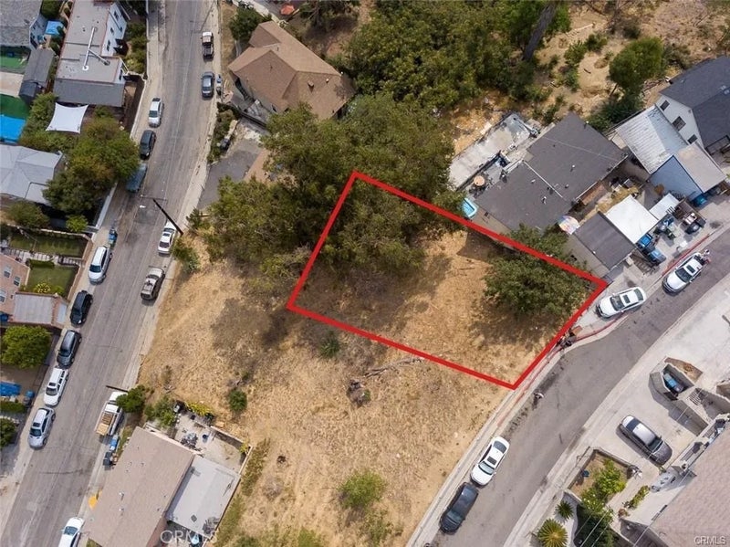 1128 N Bonnie Beach