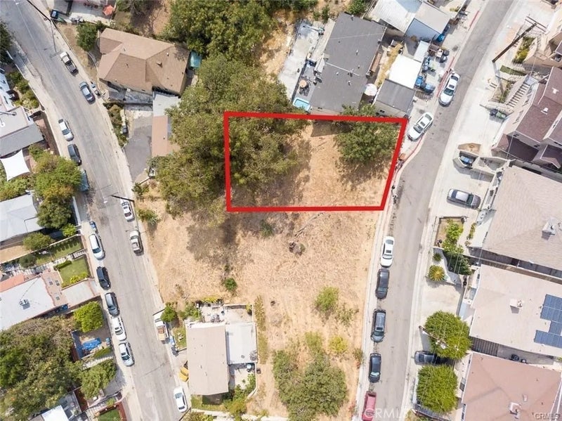 1128 N Bonnie Beach