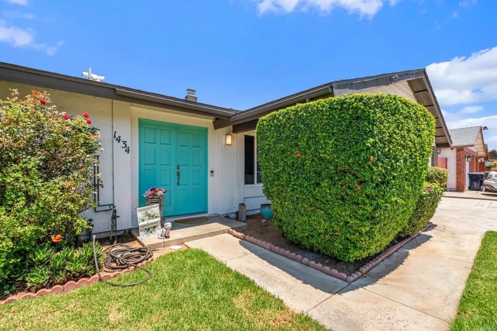1434 Cottonwood Court
