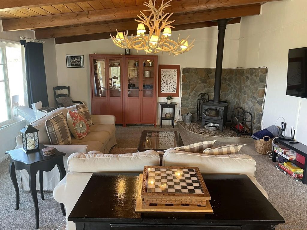 Photo of 34642 Navajo Rd, Julian, CA 92036 (MLS # 250037989)