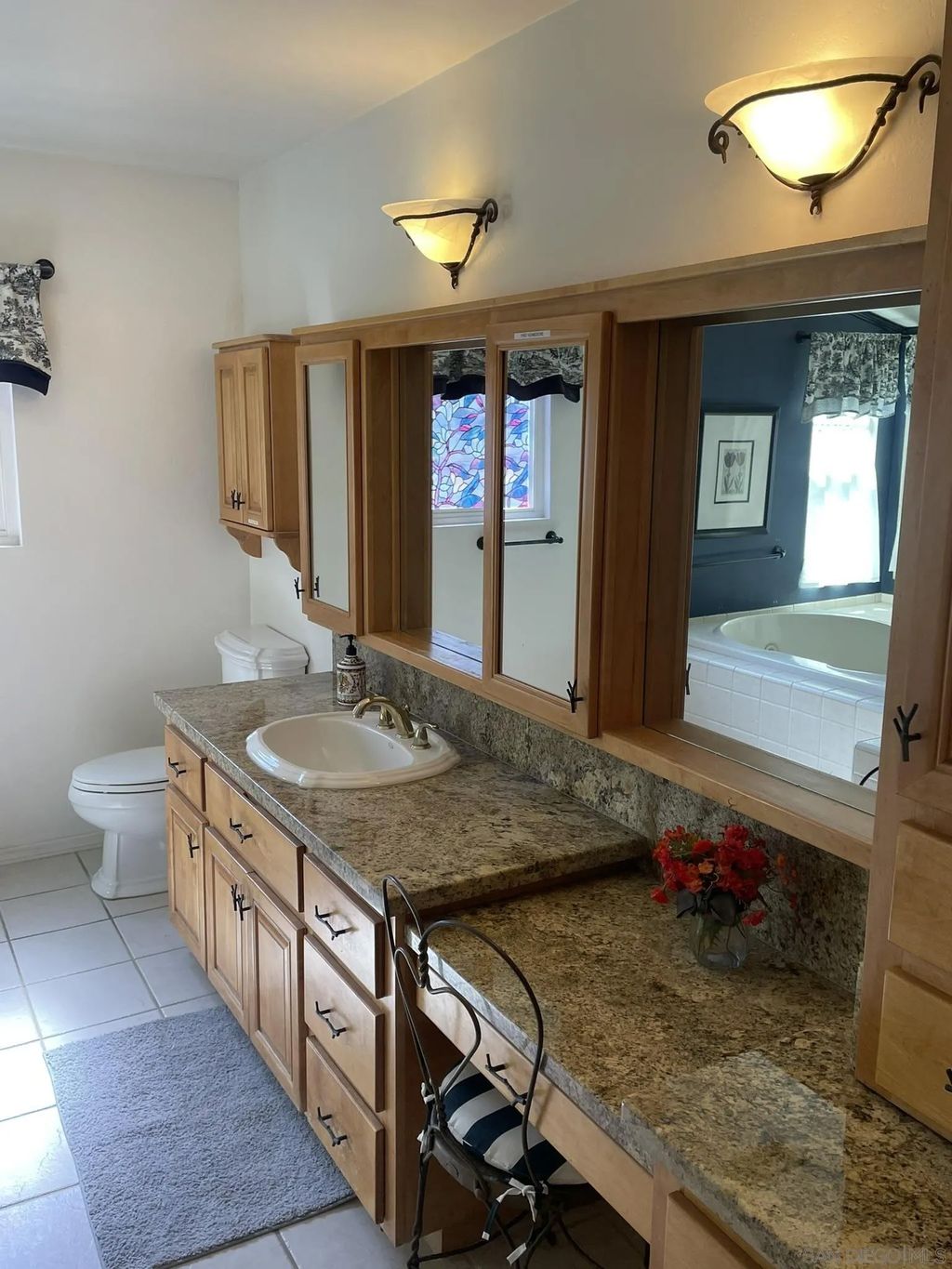 Photo of 34642 Navajo Rd, Julian, CA 92036 (MLS # 250037989)