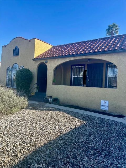 Photo of 4006 Arlington Ave, Los Angeles, CA 90008 (MLS # TR26048938)