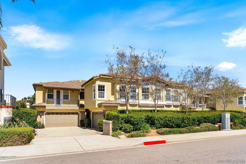 Photo of 2534 Navarra Dr #B, Carlsbad, CA 92009 (MLS # 260006782)