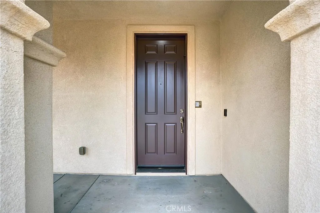30177 BEESWING Circle