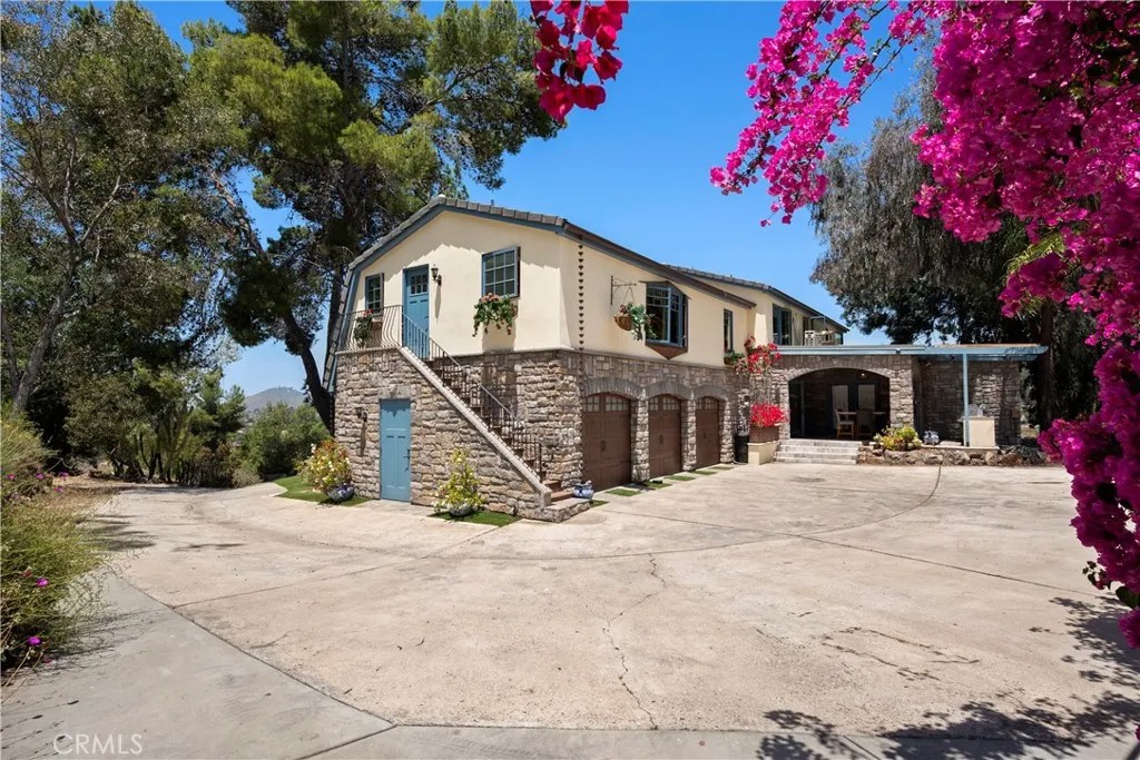 1961 Forester Creek Road