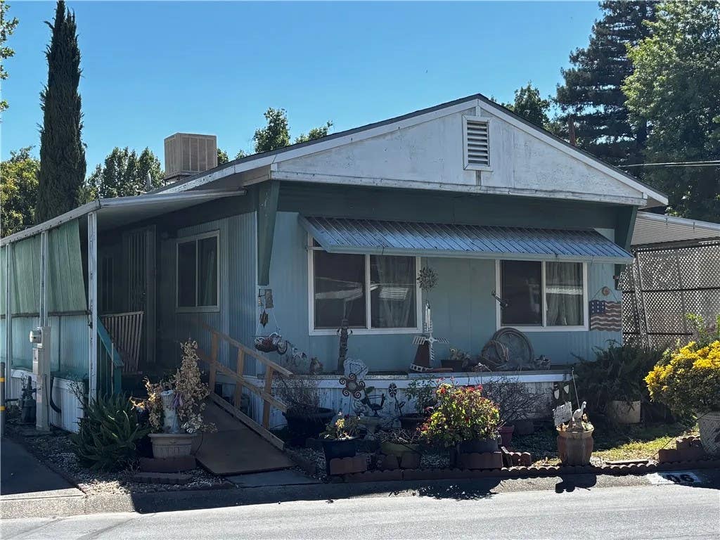 Photo of 567 E Lassen AVE #206, Chico, CA 95973 (MLS # SN26145423)