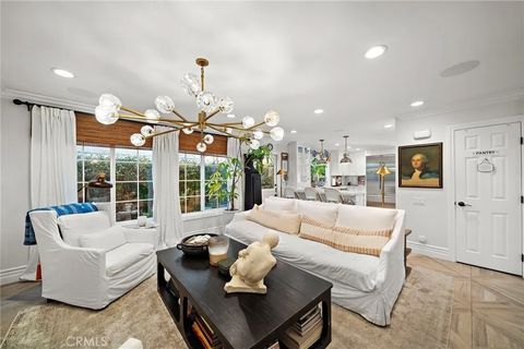 Tiny photo for 6 Blue Ridge, Irvine, CA 92620 (MLS # OC25235390)
