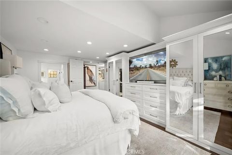 Tiny photo for 6 Blue Ridge, Irvine, CA 92620 (MLS # OC25235390)