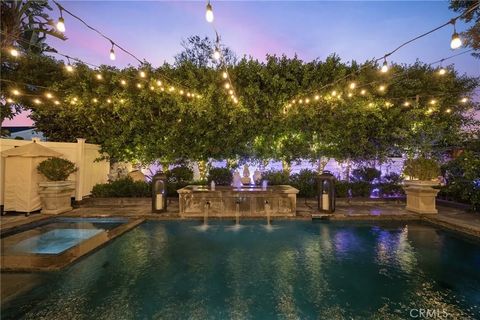 Tiny photo for 6 Blue Ridge, Irvine, CA 92620 (MLS # OC25235390)