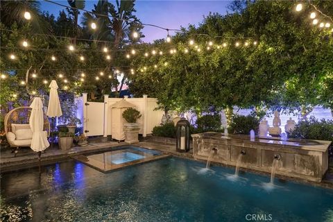 Tiny photo for 6 Blue Ridge, Irvine, CA 92620 (MLS # OC25235390)