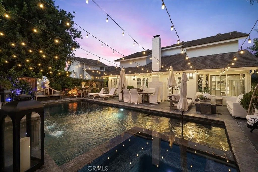Photo of 6 Blue Ridge, Irvine, CA 92620 (MLS # OC25235390)