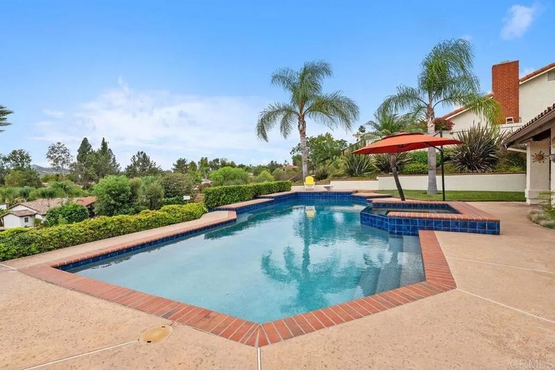 2313 Eucalyptus Avenue