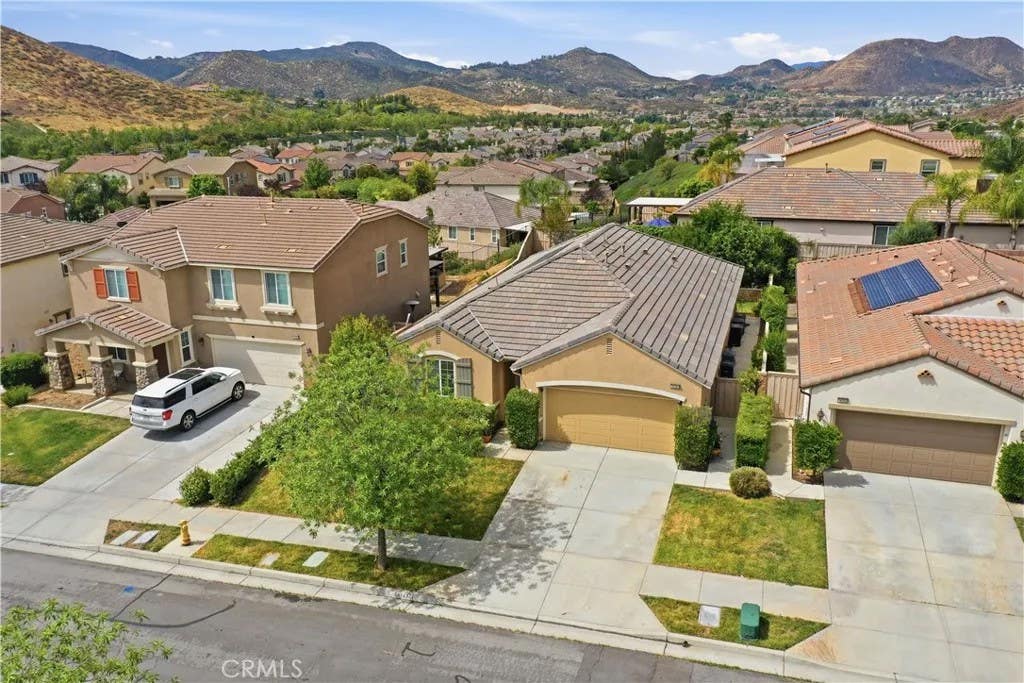 Photo of 34343 Blossoms DR, Lake Elsinore, CA 92532 (MLS # SW26100839)