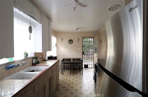 Tiny photo for 6901 San Luis Ave, Bell, CA 90201 (MLS # DW25235831)