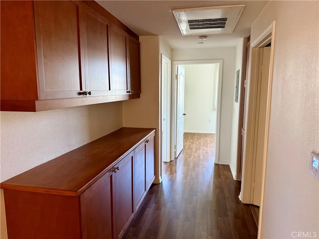 17230 Newhope 211