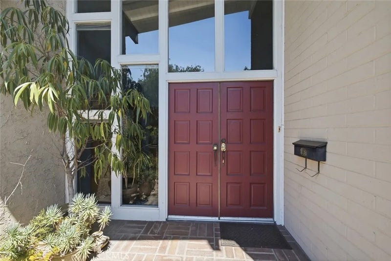 1413 Virginia Road