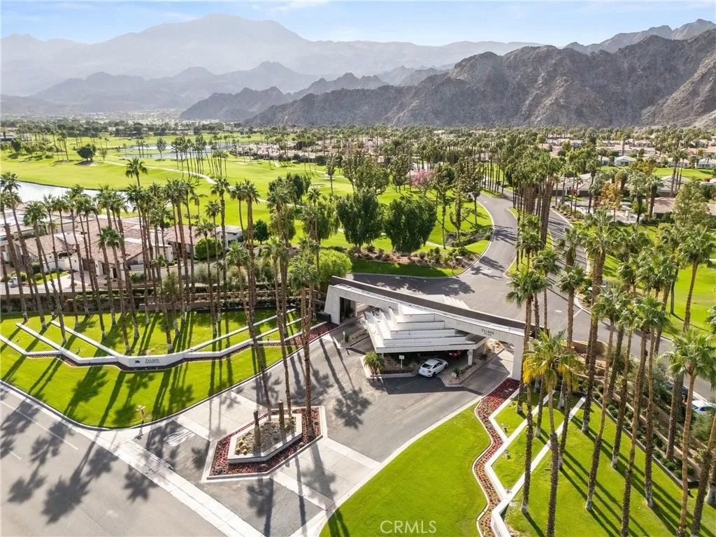 Photo of 54291 Shoal Crk, La Quinta, CA 92253 (MLS # OC25256358)