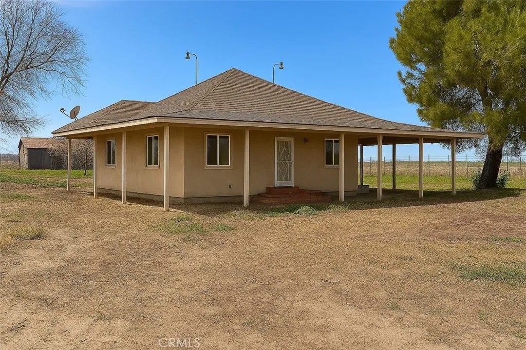 Photo of 5917 Road 30, Unincorporated, CA 93201 (MLS # PI25274142)