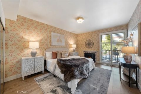 Tiny photo for 330 Cordova Street #301, Pasadena, CA 91101 (MLS # TR25243178)