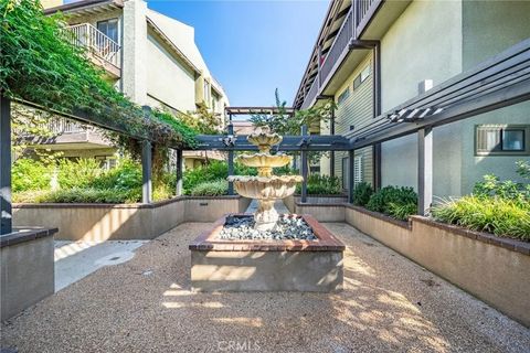 Tiny photo for 330 Cordova Street #301, Pasadena, CA 91101 (MLS # TR25243178)