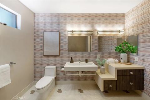 Tiny photo for 330 Cordova Street #301, Pasadena, CA 91101 (MLS # TR25243178)