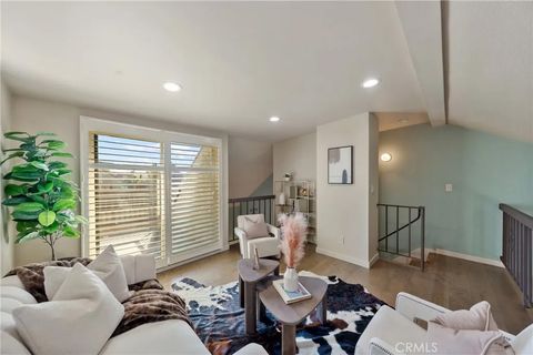 Tiny photo for 330 Cordova Street #301, Pasadena, CA 91101 (MLS # TR25243178)