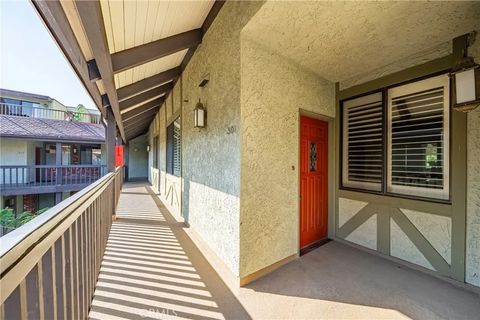 Tiny photo for 330 Cordova Street #301, Pasadena, CA 91101 (MLS # TR25243178)