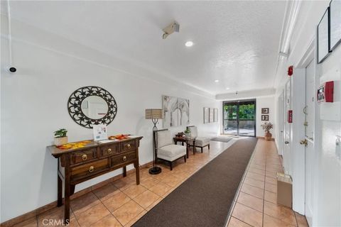 Tiny photo for 330 Cordova Street #301, Pasadena, CA 91101 (MLS # TR25243178)