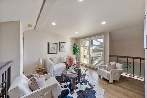 Tiny photo for 330 Cordova Street #301, Pasadena, CA 91101 (MLS # TR25243178)