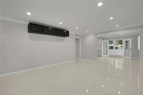 Tiny photo for 745 Bartolo Avenue, Montebello, CA 90640 (MLS # WS25271307)