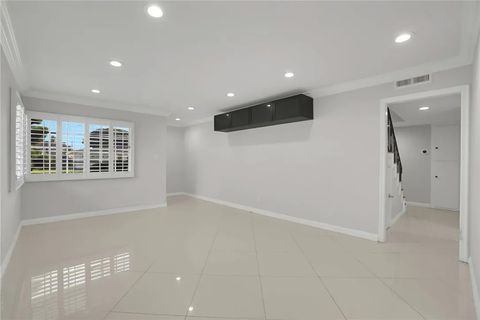 Tiny photo for 745 Bartolo Avenue, Montebello, CA 90640 (MLS # WS25271307)