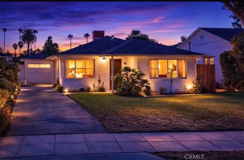 Photo of 280 MacDonald Street, Pasadena, CA 91103 (MLS # SR26040756)