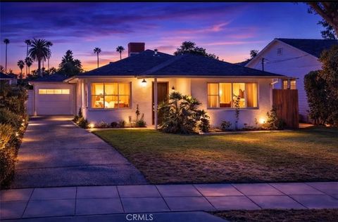 Photo of 280 MacDonald Street, Pasadena, CA 91103 (MLS # SR26040756)