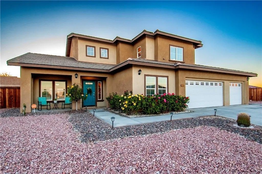 Photo of 74101 Cactus Wren Court, 29 Palms, CA 92277 (MLS # JT26075420)