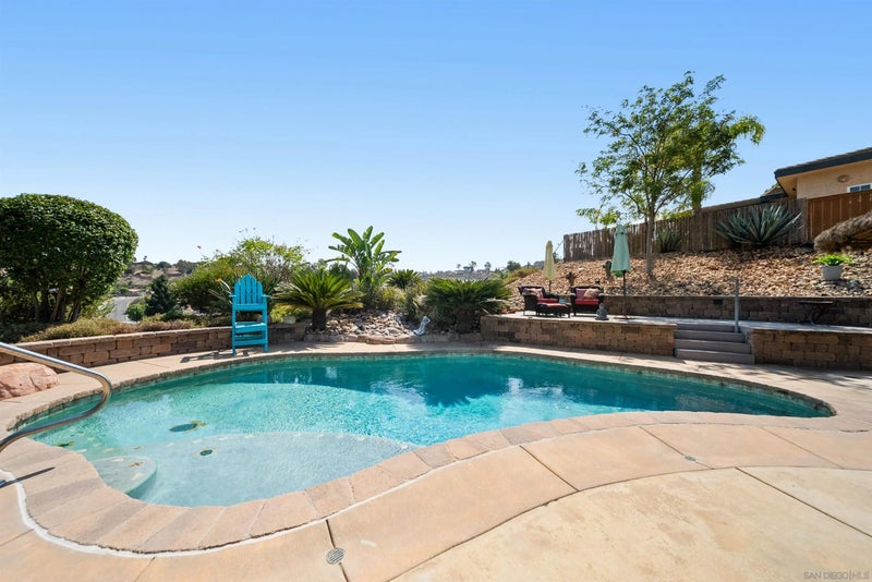 8812 Diamondback Dr.