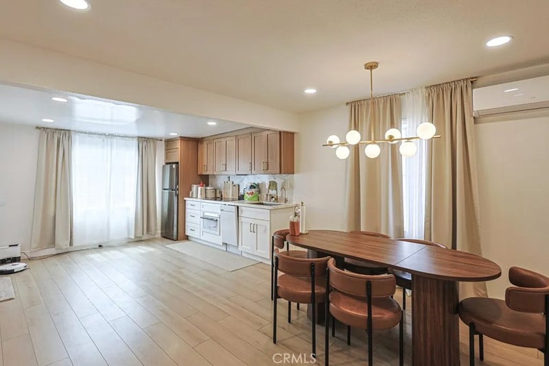 2218 Towner