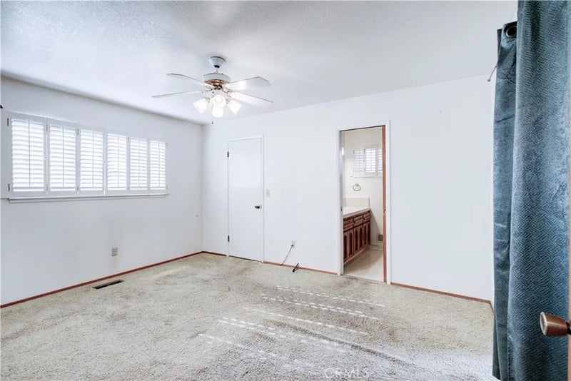 2212 Mauna Loa