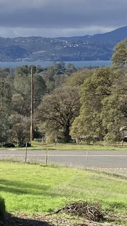 3747 Pine Clearlake CA 95422