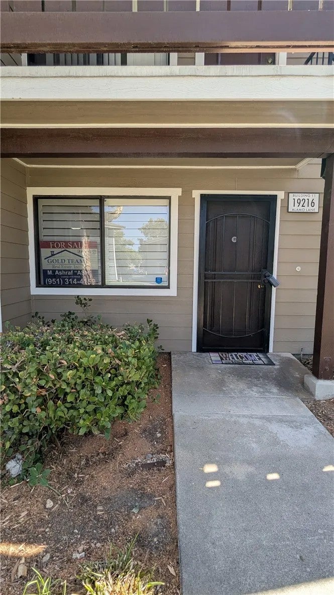 Photo of 19216 Alamo Lane, Yorba Linda, CA 92886 (MLS # IG26203179)
