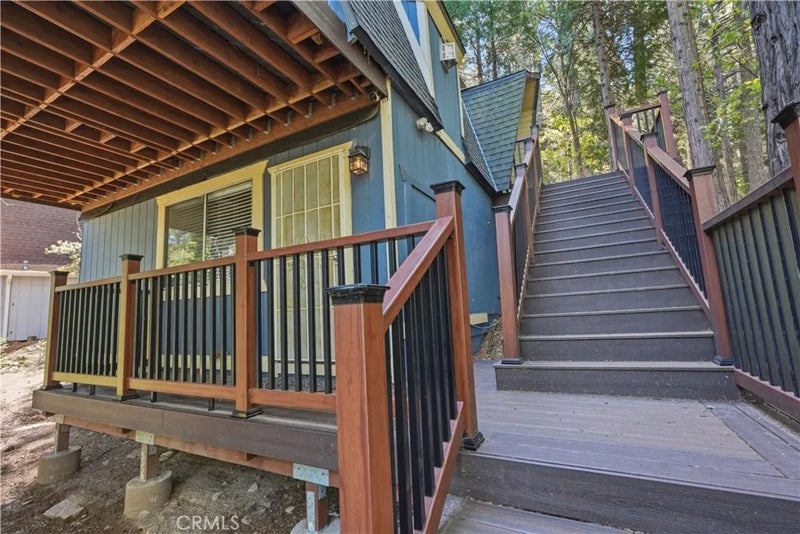 24091 Lakeview