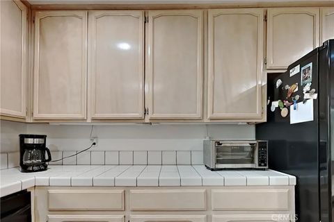 Tiny photo for 1947 Shadow Park Dr, Turlock, CA 95380 (MLS # MC25275042)