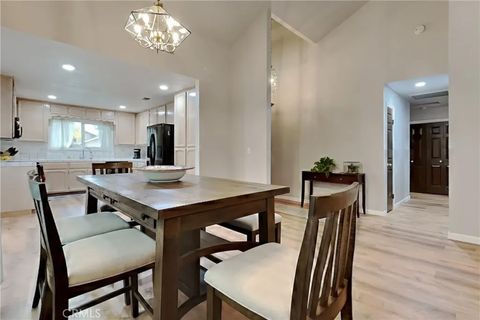 Tiny photo for 1947 Shadow Park Dr, Turlock, CA 95380 (MLS # MC25275042)